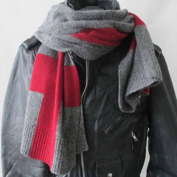BANANA REPUBLIC OVERSIZE LAMBSWOOL SCARF - Picture 3 of 10